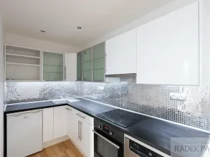 Pronájem bytu 1+1, Praha - Háje, Kosmická, 48 m2