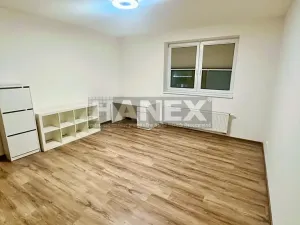 Pronájem bytu 3+kk, Praha - Kyje, Sicherova, 80 m2