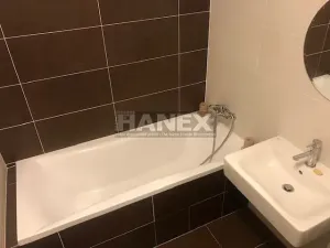 Pronájem bytu 1+kk, Praha - Malešice, Počernická, 38 m2