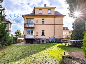 Prodej vícegeneračního domu, Novosedlice, Husova, 360 m2