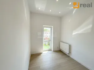 Prodej bytu 3+1, Liberec, Hanychovská, 79 m2