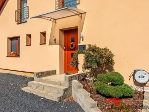 Prodej rodinného domu, Újezd, 346 m2