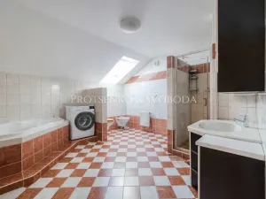Prodej rodinného domu, Přerov nad Labem, 283 m2