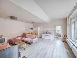 Prodej vícegeneračního domu, Pavlov, 354 m2