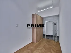 Pronájem kanceláře, Praha - Nové Město, Soukenická, 212 m2