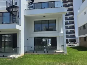 Prodej vily, Trikomo, Kypr, 127 m2