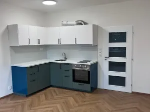 Pronájem bytu 1+kk, Praha - Vršovice, Jakutská, 35 m2