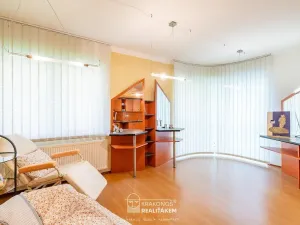 Pronájem komerční, Hranice - Hranice I-Město, Tř. 1. máje, 96 m2