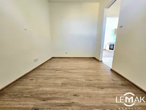 Prodej bytu 1+1, Olomouc, Kanadská, 36 m2