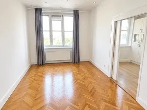 Pronájem bytu 4+1, Praha - Vinohrady, Vinohradská, 149 m2