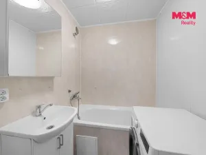 Prodej bytu 3+1, Ústí nad Labem - Krásné Březno, Obvodová, 74 m2