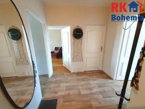 Prodej bytu 3+1, Vsetín, nám. Svobody, 78 m2