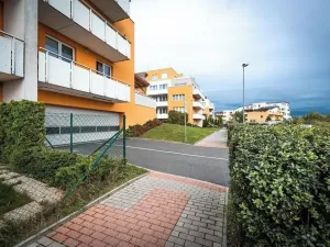 Pronájem bytu 1+kk, Praha - Kyje, Sicherova, 33 m2