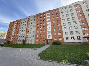 Prodej bytu 3+1, Orlová, Masarykova třída, 75 m2