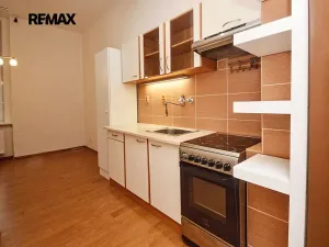 Pronájem bytu 1+1, Plzeň, Husova, 44 m2