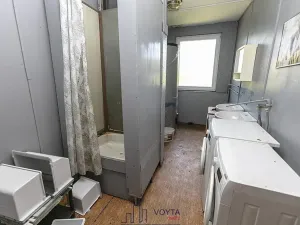 Prodej komerční nemovitosti, Obrnice, 600 m2