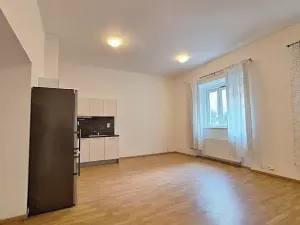 Pronájem bytu 1+kk, Praha - Braník, Ke Krči, 45 m2