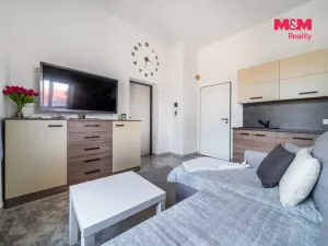 Prodej bytu 4+kk, Lochovice, 64 m2