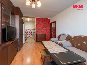 Prodej bytu 2+kk, Králův Dvůr, Nad Stadionem, 43 m2