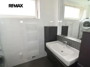 Pronájem bytu 2+kk, Praha - Jinonice, Laténská, 68 m2