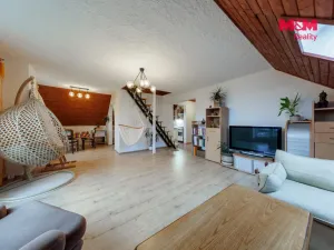 Prodej rodinného domu, Karlovy Vary - Dvory, V Lučinách, 330 m2