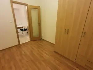 Pronájem bytu 1+1, Brno, Smetanova, 33 m2