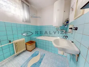 Prodej rodinného domu, Nové Hrady, Vilová čtvrť, 180 m2