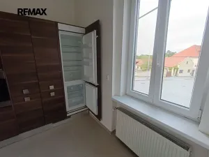 Pronájem bytu 3+1, Praha - Bohnice, Bohnická, 75 m2