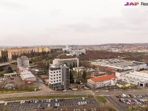 Pronájem garáže, Brno, Třískalova, 19 m2