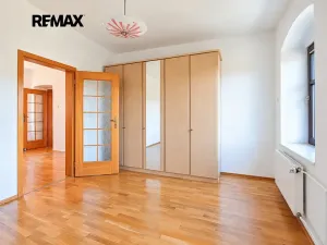 Prodej rodinného domu, Kájov, U Kostela, 200 m2