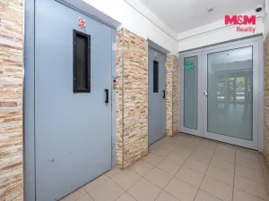 Prodej bytu 2+1, Pardubice - Zelené Předměstí, nábřeží Závodu míru, 53 m2
