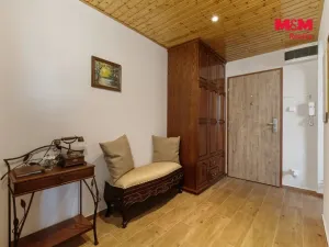 Prodej bytu 2+1, Trutnov - Horní Staré Město, Slovenská, 57 m2