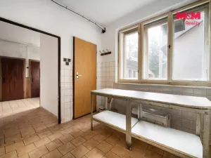 Prodej obchodního prostoru, Svratka, Palackého, 214 m2