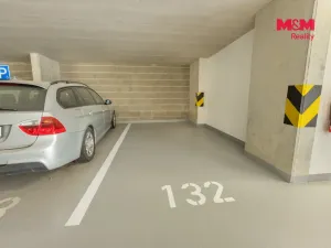 Prodej bytu 1+kk, Praha - Dolní Měcholupy, Honzíkova, 35 m2