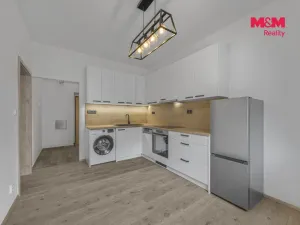 Pronájem bytu 1+1, Trutnov - Poříčí, Voletinská, 48 m2