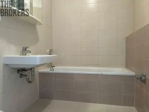 Pronájem bytu 2+kk, Praha - Hloubětín, Saarinenova, 49 m2