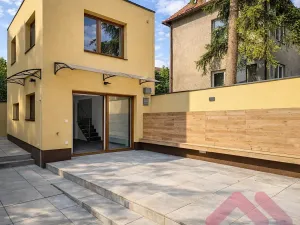 Pronájem bytu 2+kk, Praha - Vokovice, Oválová, 47 m2