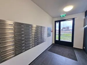 Pronájem bytu 3+kk, Praha - Kbely, Sedlářova, 72 m2