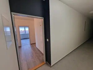Pronájem bytu 3+kk, Praha - Kbely, Sedlářova, 72 m2