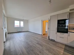 Pronájem bytu 3+kk, Praha - Kbely, Sedlářova, 72 m2
