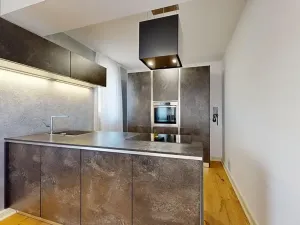 Prodej vícegeneračního domu, Praha - Pitkovice, Žampiónová, 190 m2