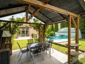 Prodej vily, Slaný, Máchova, 352 m2