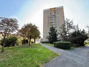 Pronájem bytu 1+1, Praha - Malešice, Limuzská, 46 m2