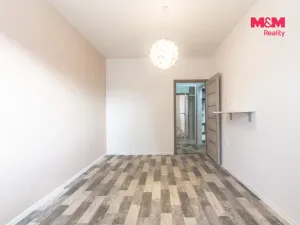 Pronájem bytu 2+kk, Děčín - Děčín XXXII-Boletice nad Labem, V Sídlišti, 42 m2
