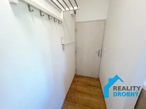 Pronájem bytu 1+kk, Děčín, Nerudova, 20 m2