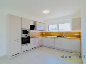 Pronájem rodinného domu, Rudná, U Nučického nádraží, 110 m2
