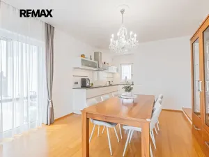Prodej rodinného domu, Lidice, Starosty Hejmy, 148 m2