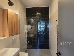 Pronájem kanceláře, Písek, Za Nádražím, 85 m2