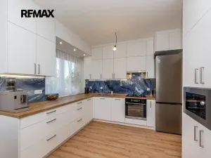 Prodej bytu 3+kk, Praha - Kobylisy, Horňátecká, 78 m2