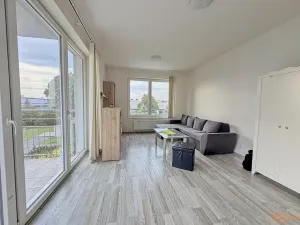 Prodej bytu 1+kk, Praha - Letňany, Hlučkova, 36 m2